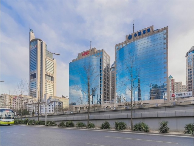 PS白色化妆品吸塑盒供货厂家